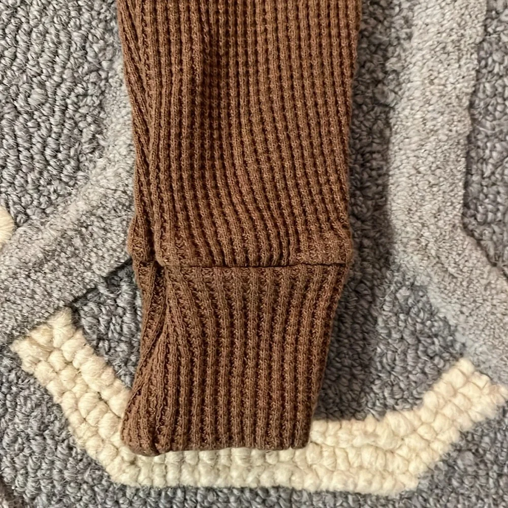 Brown waffle knit jogger set - Picture 12 of 17